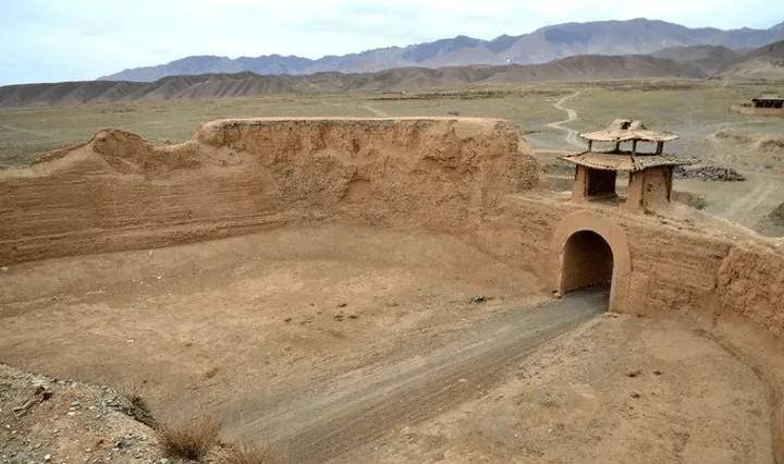 其人精通周易,半生勤王,最终称霸天下,谁说自古张氏无雄主?