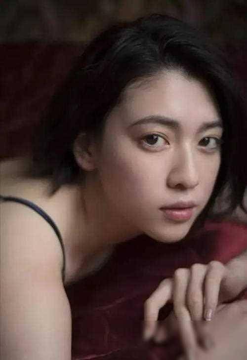 血气方刚的少年请回避,三吉彩花,你抗不住!