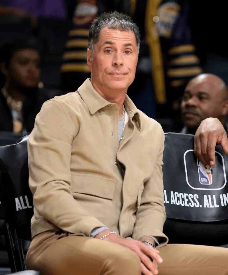 nba早报|湖人深入研究雷迪克 想选布朗尼 独行侠险胜2比1