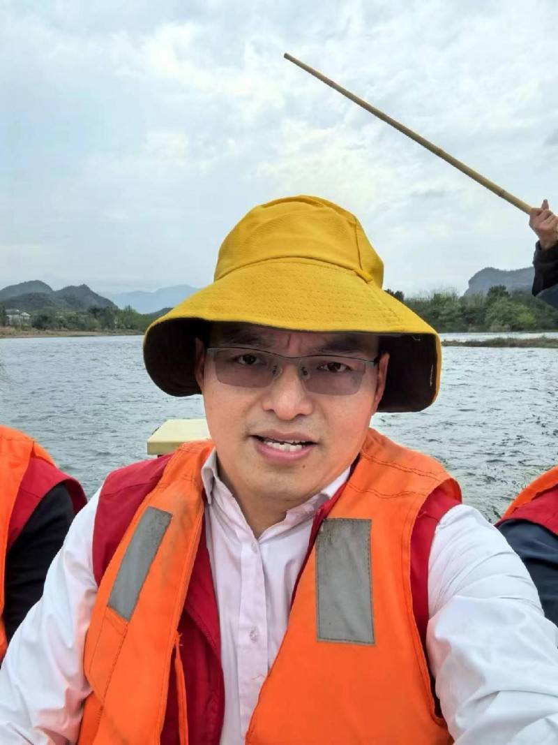 杨永贵刘元元夫妻眼中的沈立明