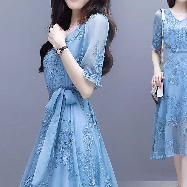 有一种裙叫"冻龄裙",洋气又减龄,洋气大方又美丽_气质_连衣裙_时尚