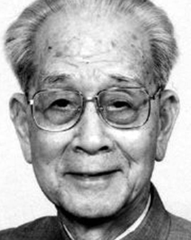 他曾担任北京市委书记,64岁被撤职,晚年进入中顾委,活到96岁_李雪峰