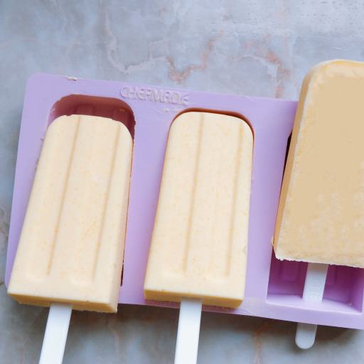 原味奶香雪糕,冰淇淋口感,细腻轻盈,入口即化,没有冰渣