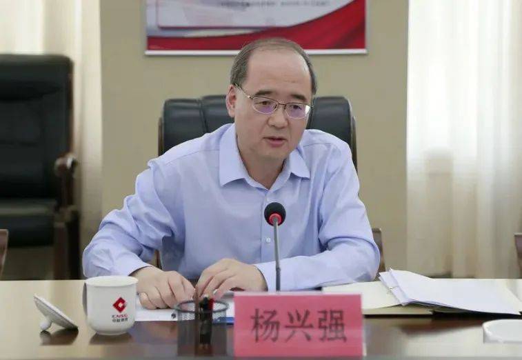 退休6年后,任建新落马:旗下八家轮胎央企巨头,总经理同日被查!