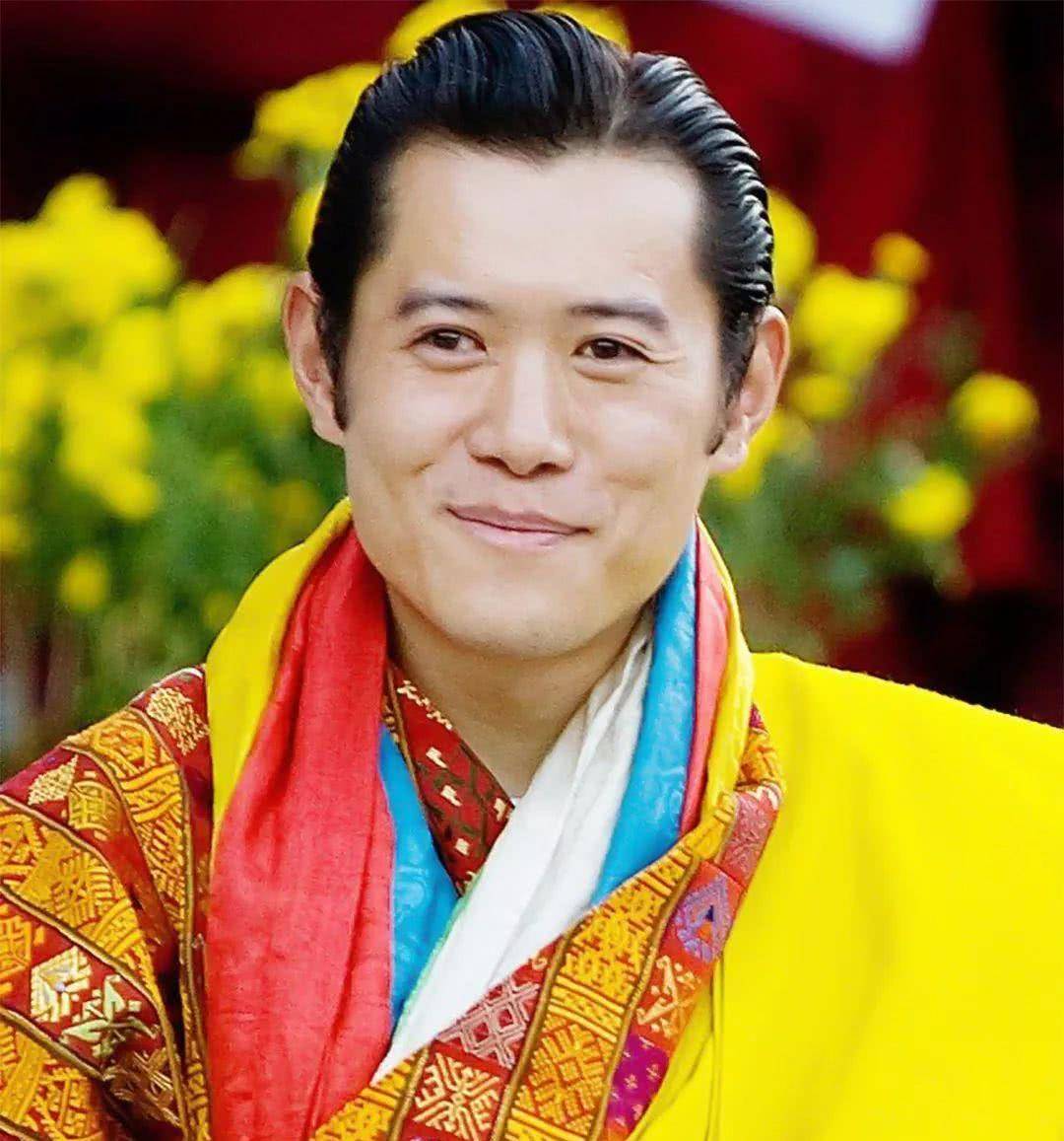 不丹最美公主:冰山脸不食人间烟火,一双丹凤眼,完美诠释东方美