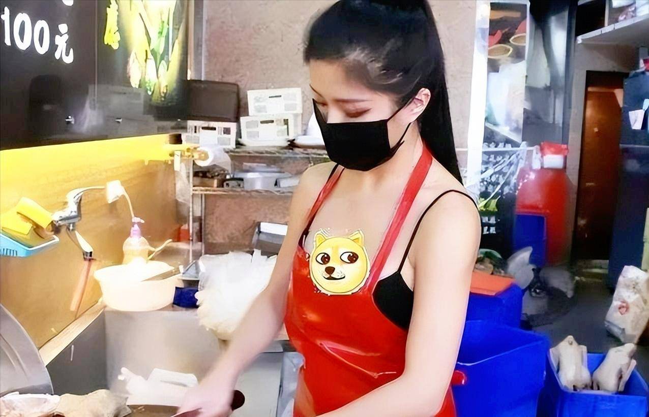 引无数顾客排队买肉,网友争议_经营_生意_美女