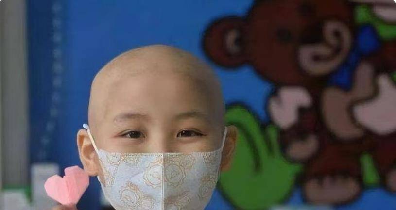 白血病少女的最后24天:回家等待死亡,痛苦又无助,却劝妈妈别哭