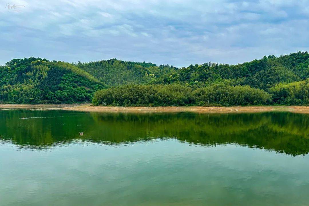 广德卢村水库图片