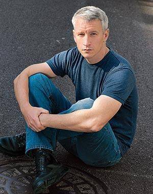 从豪门阔少到cnn主播,丧父兄,历生死,勇出柜,活出幸福人生_安德森