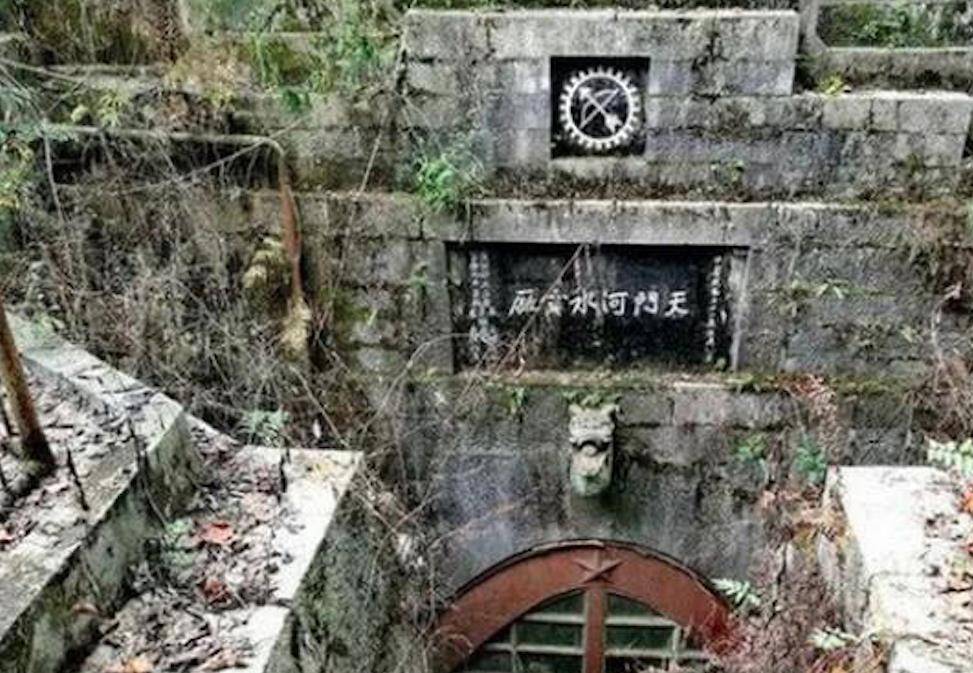 06年贵州洞穴发现两台美国发电机,持续发电80年,至今仍正常工作