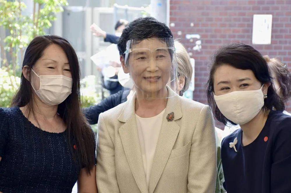 真理子:离过婚的清洁工阿姨,二婚嫁给菅义伟,67岁成为首相夫人