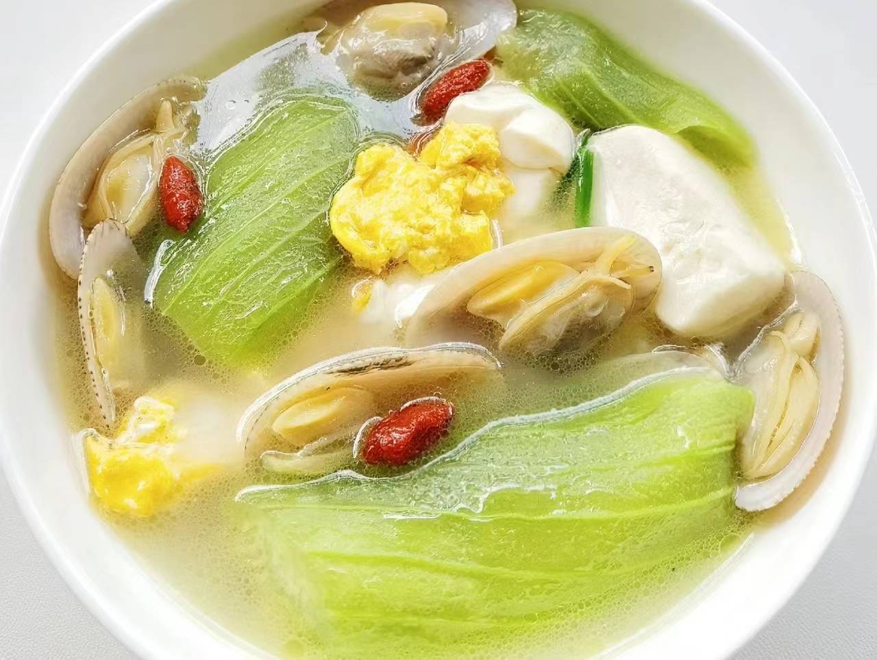 夏天脂肪最怕的6碗汤,低卡饱腹好喝还不胖,掉秤减脂功不可没!