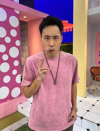 余祥铨14岁揍人被带回警局! 荒唐过往全说了「曾国城听完摇头」