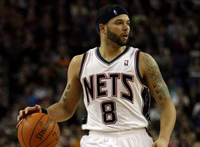 德隆·威廉姆斯:保罗的克星,技术与智慧的碰撞