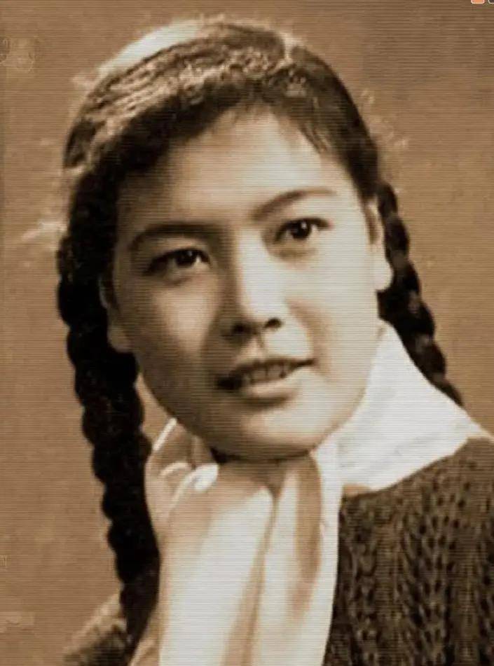 《苦菜花》娟子杨雅琴:感情失意,53岁去世两任丈夫都未出席葬礼