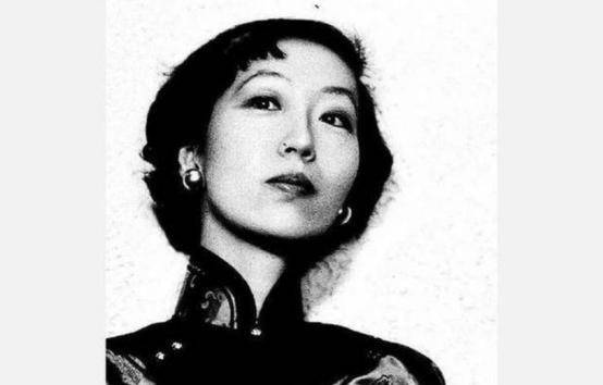 两人的后代如今家喻户晓_张爱玲_张佩纶_生活