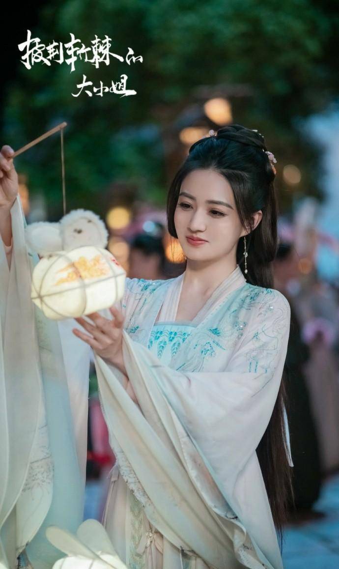 了绝境,她根本没有意识到,她所认为的身世真相背后可能存在更多的秘密