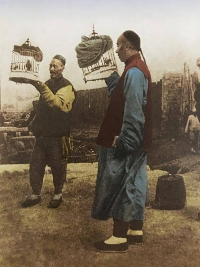 平南王后人,与慈禧太后暧昧,和金圣叹同谋;谎言逼死一代名伶