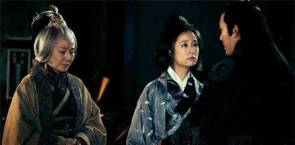 6位下场凄惨的美人,一位被刘备当肉吃了,一位沦为玩物_甄宓_甘夫人