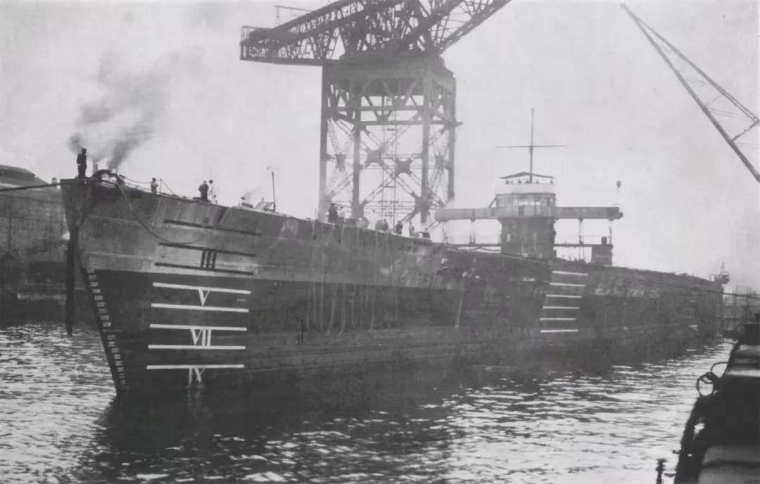 从1924年6月开始,土佐号经历了3轮鱼雷测试,4轮水雷测试,还有两枚大