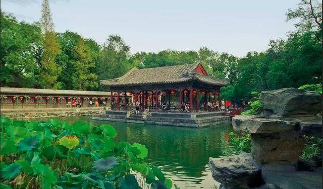 中国第一豪宅"恭王府":一根柱子24亿,世界首富也未必能买得起