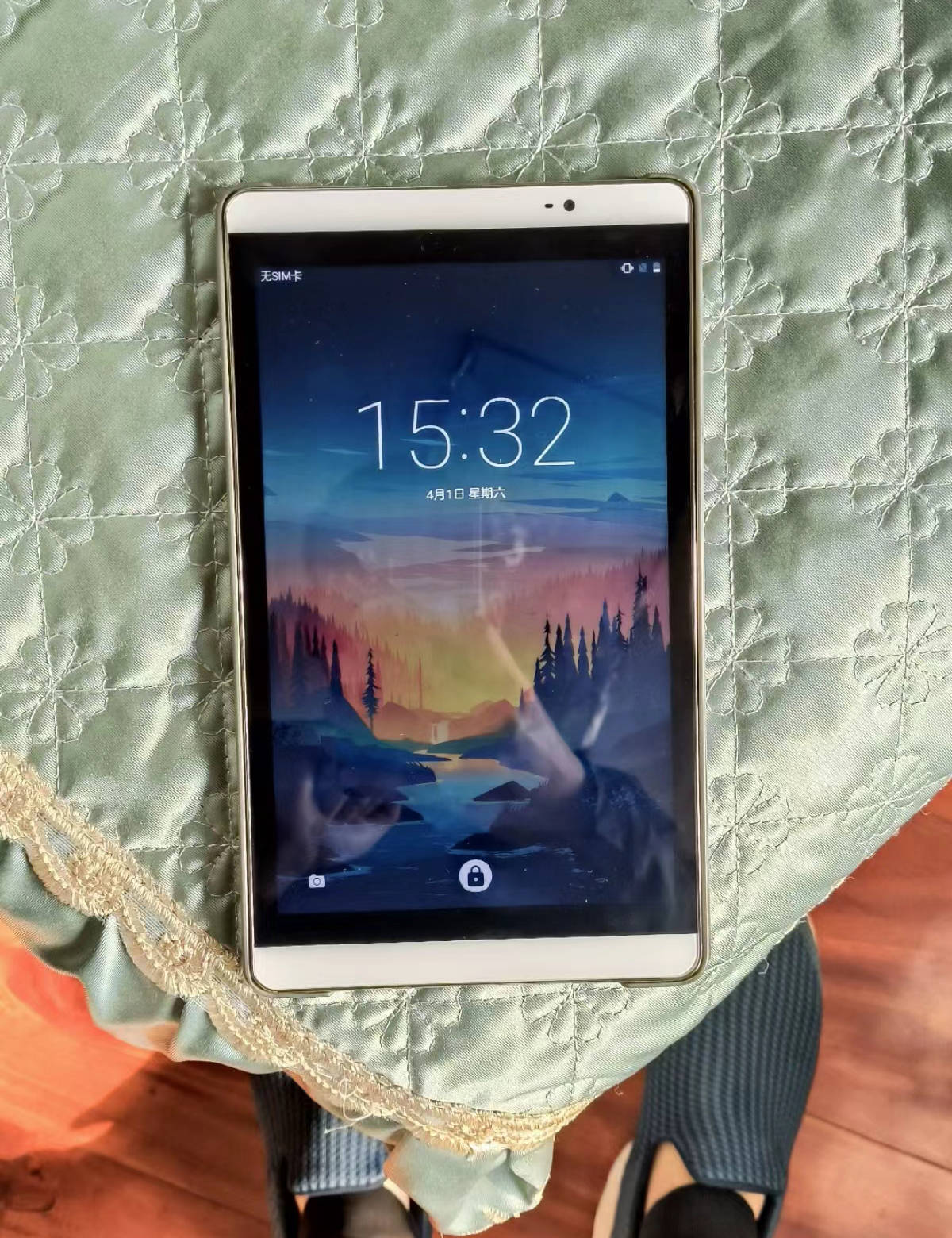 150元的华为8寸平板,采用麒麟芯片,当个电子书都不亏