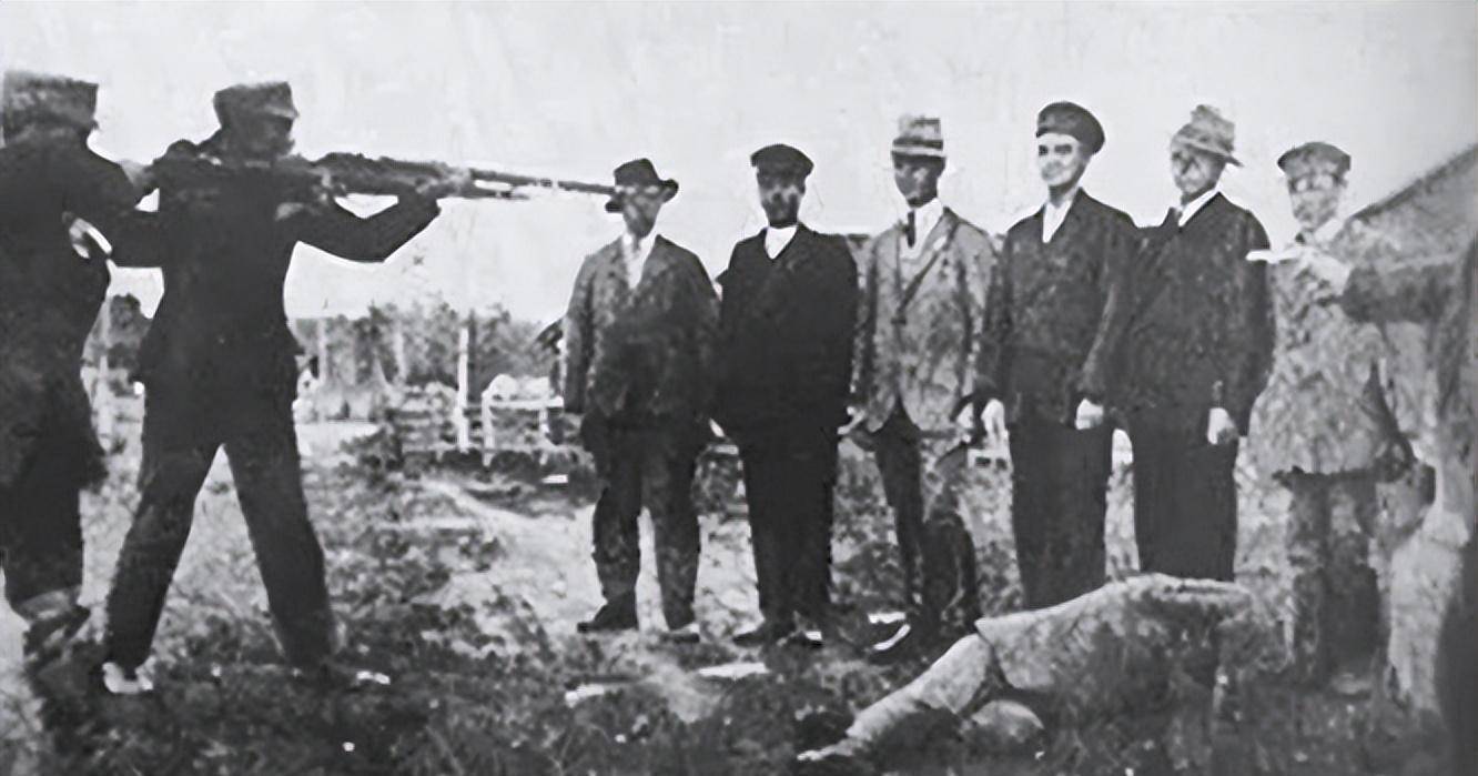 "欧洲搅屎棍"波兰,经历三次灭国,100多万领土折腾得仅剩32万