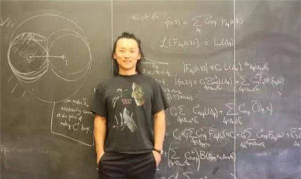 国家重点培养的天才,出国前立志学成报国,如今娶外国妻子入美籍