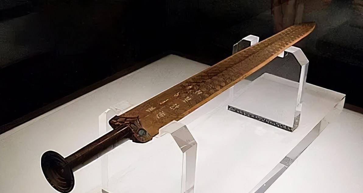 季札挂剑:春秋战国剑术风靡,除了能战场杀敌,剑还有什么作用?