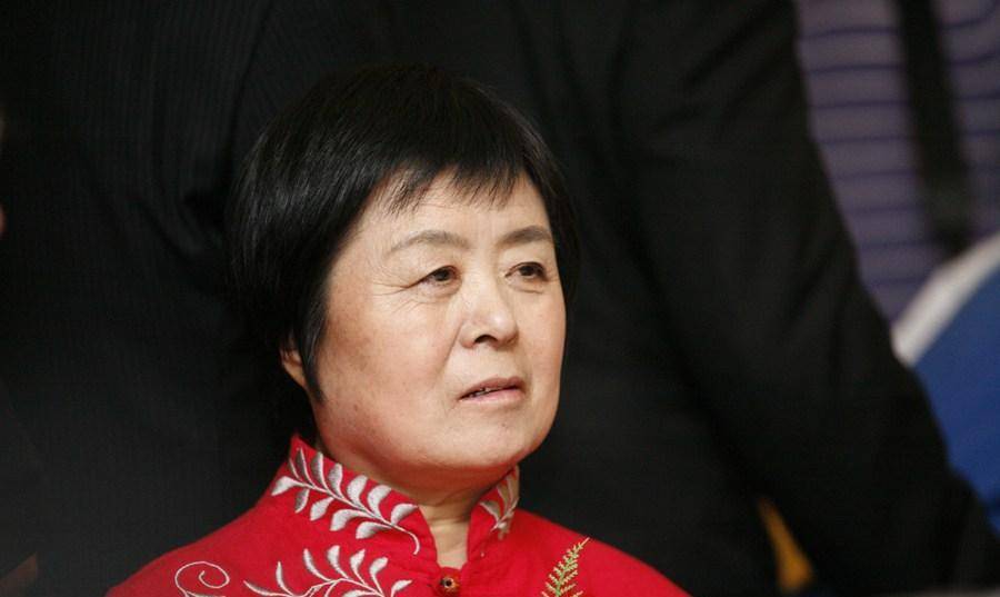 莫言与他的半文盲妻子:写信靠画图,庆功宴上摆妻子包的饺子