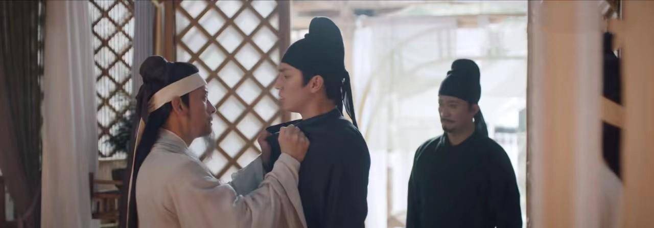 夫时,刺史向苏无名介绍了《石桥图》,而石桥图就在本地商人欧阳泉手中