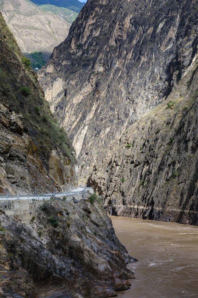 这11条景观大道,沿途都是世界级风光!必走一次