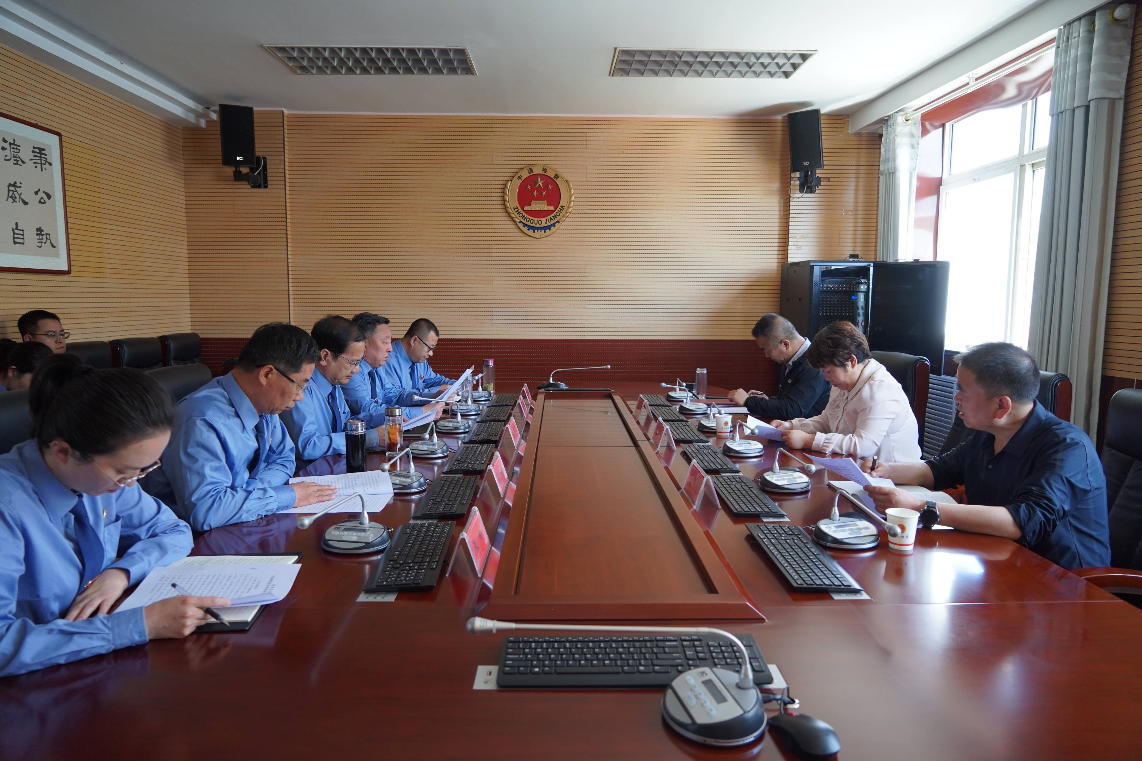 座谈会上,该院党组成员,副检察长刘炜对2024年检察侦查,刑事执行检察