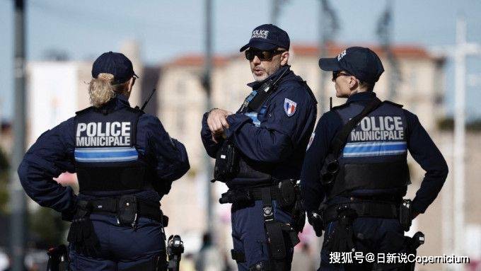 鲁昂市长尼古拉·马耶·罗西尼奥尔(nicolas mayer-rossignol)在x上