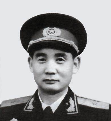 四川省军区司令图片