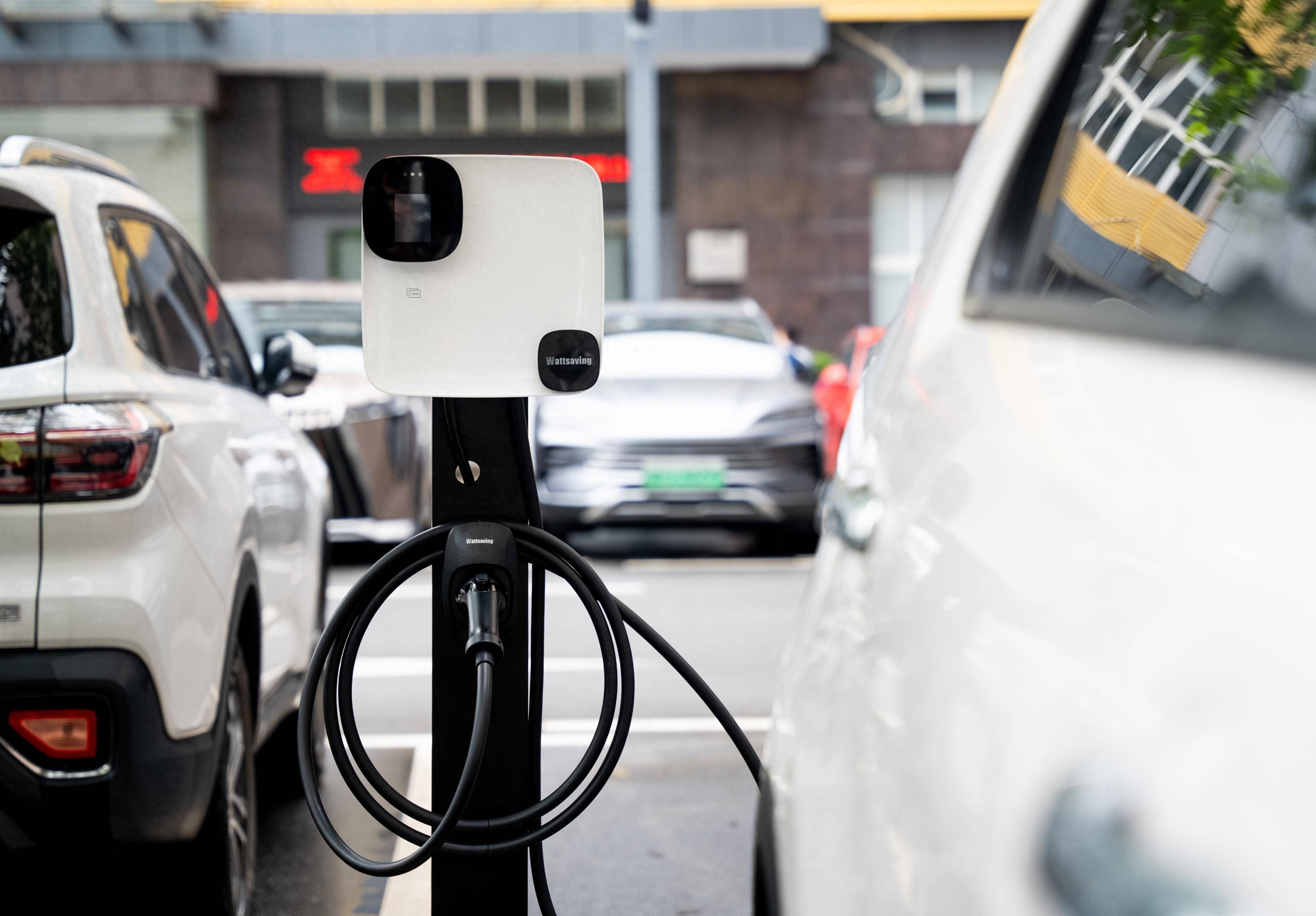 绿色出行,从选对充电桩开始,天璇we x7充电桩用先进技术彰显极致体验