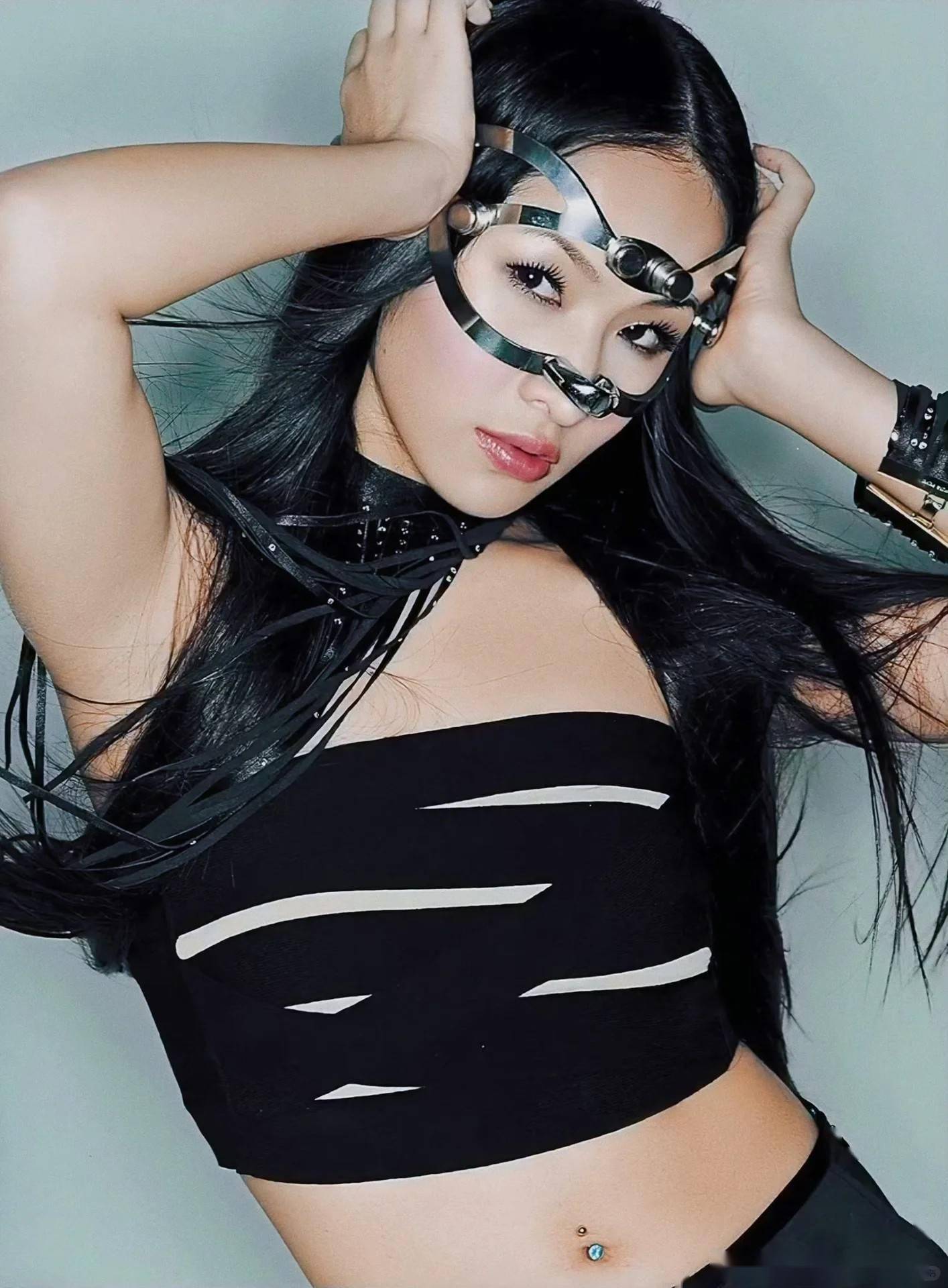 萧亚轩的迷人写真,展示她的绝代风华和无法抗拒的魅力!这谁顶得