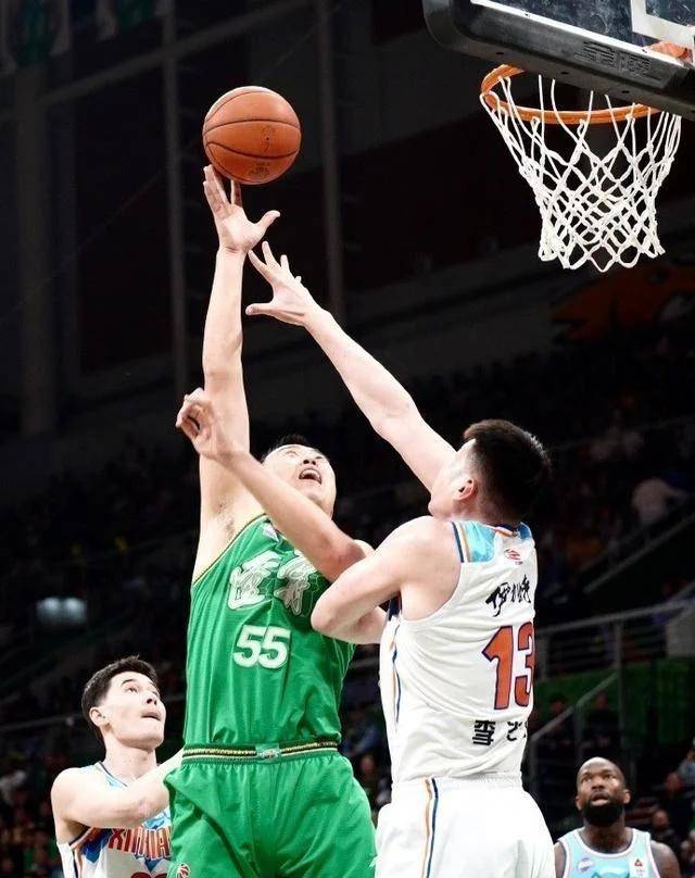 g1赛后韩德君接受尿检,妻子称他像年轻了十几岁_比赛_辽宁队_检测