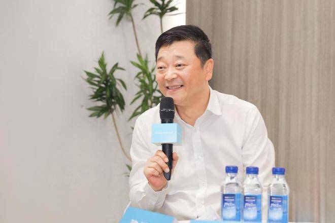 荣威高层专访朴春旭:"荣卷风"活动的初衷是什么?