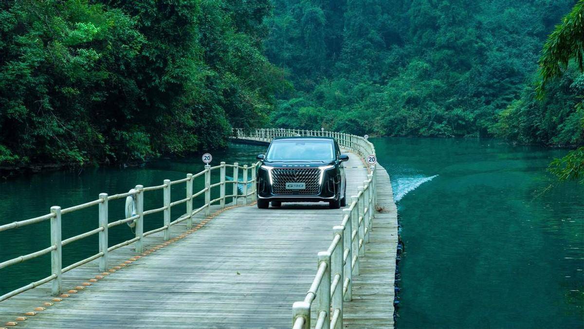 豪华mpv的王者风范,2024款g90为你开启品质生活新篇章