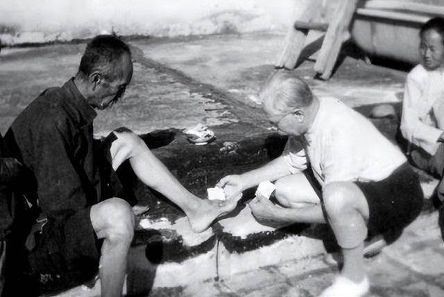 民国28岁名媛嫁82岁老头,38岁开始守寡,临终前讲出婚姻真相