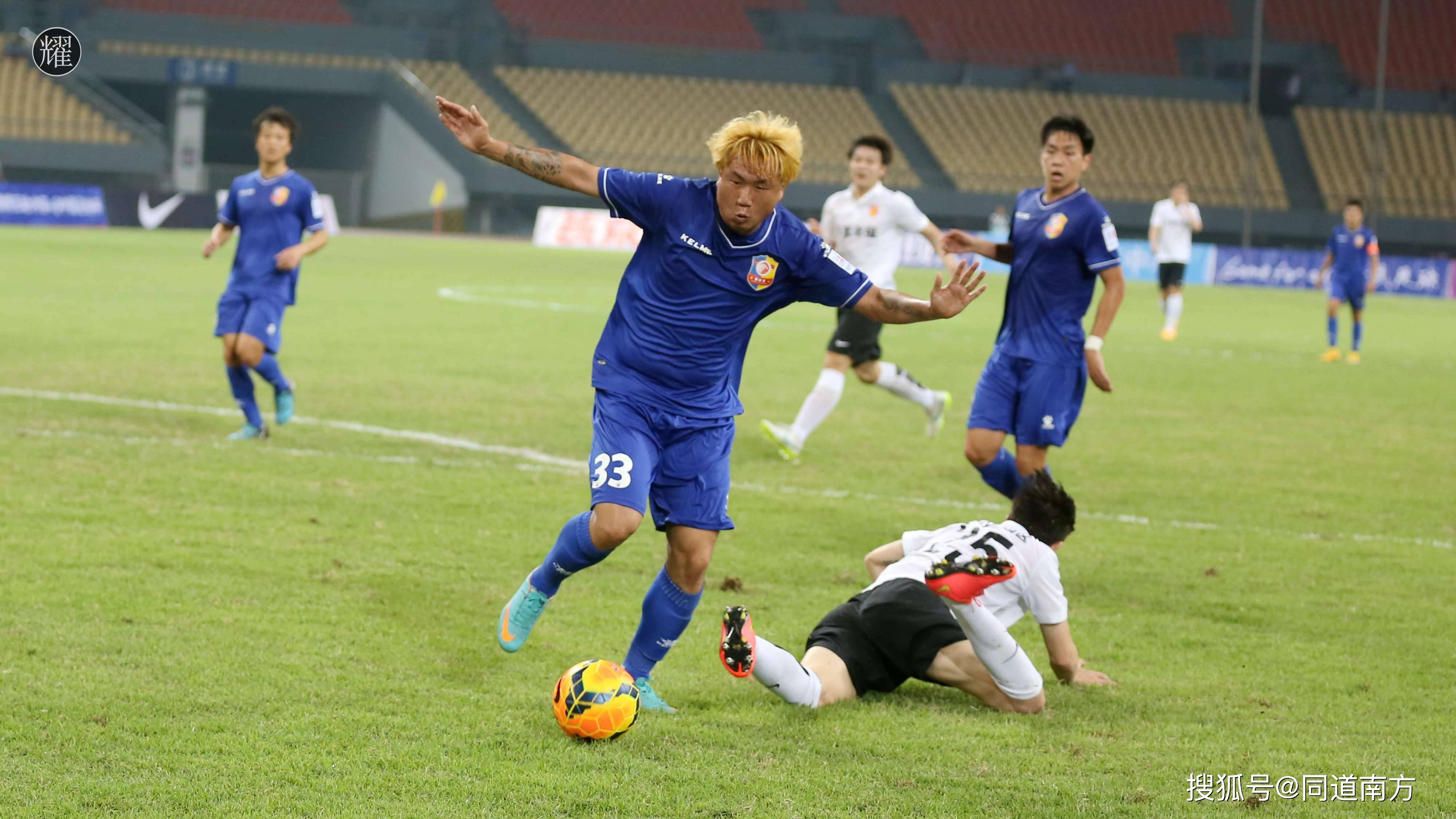 黄峰,17-广权锐,18-詹宝,20-陈意良,21-丁全诚,33-李敏辉河北华夏幸福