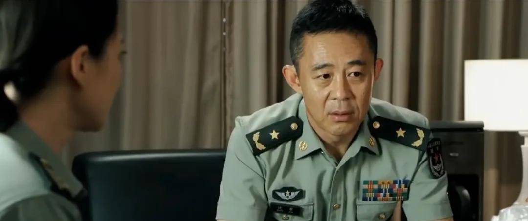 蓝军出击:山豹旅旅长韩鹏是大校,为何政委佟菲只是上校