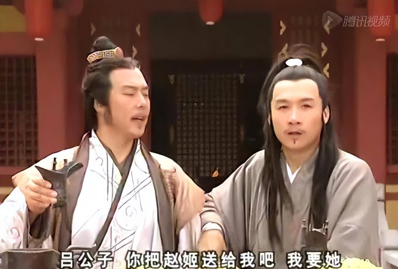 命赵姬给赢异人献舞,为了防止赢异人图谋不轨,每次都有丫鬟芸姜陪同