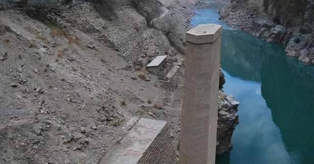 怒江大桥为何不准拍照,甚至还有武警把守?背后的原因令人动容