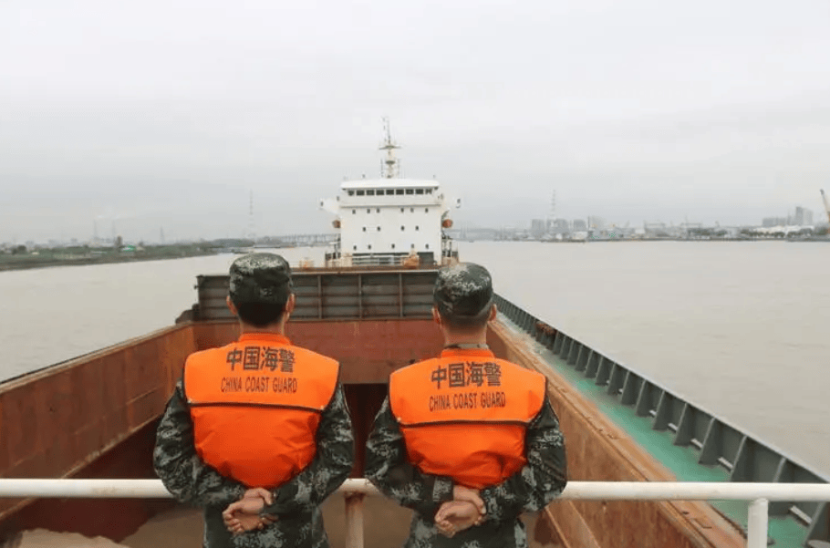 海警执法新规发布,敢登岛就直接抓人,最长可扣留60天!