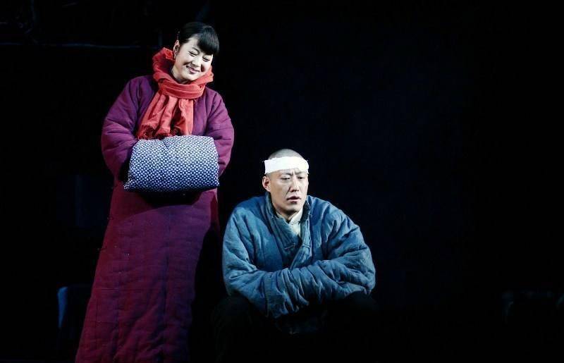 再读老舍的《骆驼祥子》:在专制社会中,民众的财产根本没有保障