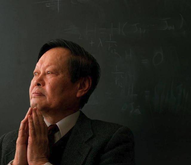 华人3大世界级科学家,杨振宁稳排第一,华罗庚没有上榜_钱学森_中国