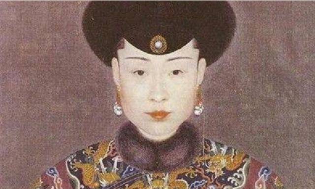 爱新觉罗·弘历皇后图片