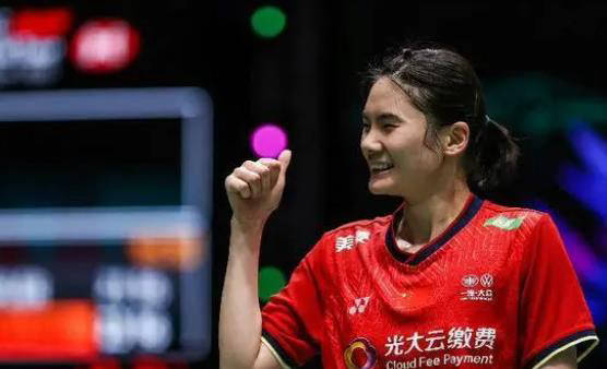 负,女双组合李怡婧罗徐敏无力回天,一路输给头号种子泰国二人组织兵团